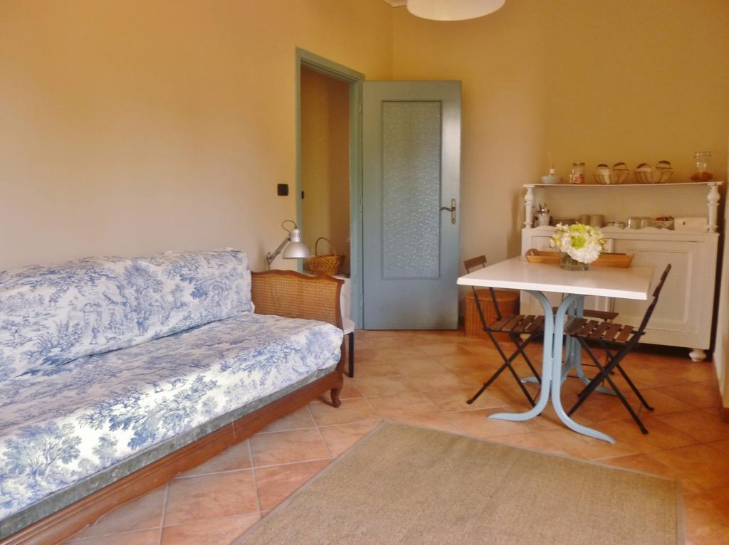 Tenuta Ajrale Vigone Chambre photo